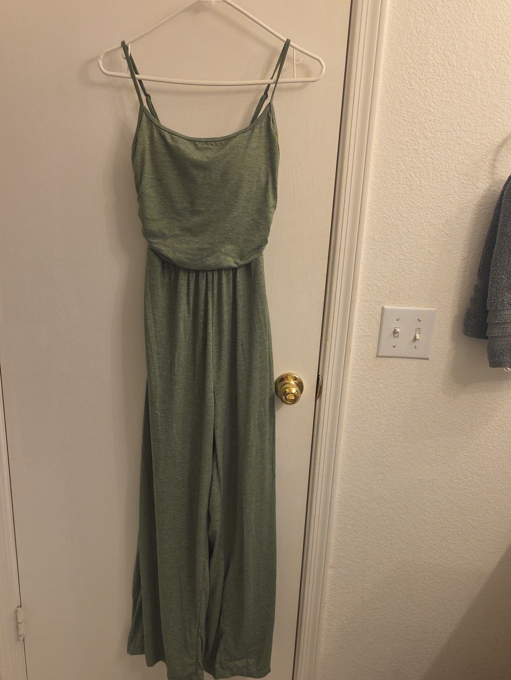 HALARA Olive Green Spaghetti-Strap Wide-Leg Jumpsuit